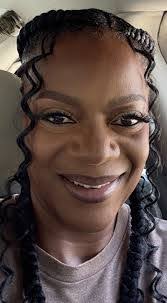 Angela Colbert's Instagram, Twitter & Facebook