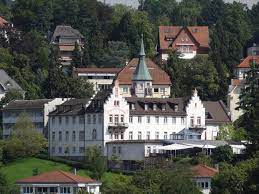 Das hotel magnetberg hat tradition und ist ebenfalls für schwarzwald touren sehr beliebt. Bild Hotel Magnetberg Baden Baden