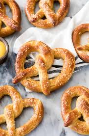 How To Make The Best Soft Pretzels At Home This Is A Great And Carefully Explained Soft Pretzel Homemade Soft Pretzels Soft Pretzel Recipe Pretzel Recipe Easy