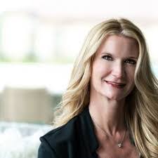 Jessica Harless's Instagram, Twitter & Facebook