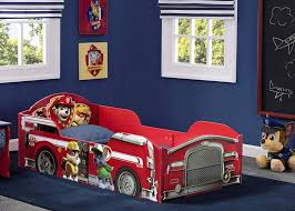 Before purchasing any bedroom furniture set for your son's room, you must first create bedroom layout on your paper. 25 Racing Car Beds For Children Rooms