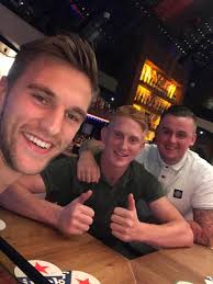 Racers van de week⚽️ Voorstellen Mitch: Mijn naam is Mitch van Dam, 24 jaar  oud. Op dit moment speel ik in de selectie van RCZ. Tjeerd: Ik ben Tjeerd  Scholtens, 24 jaar