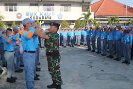 Daftar nama satdik dan kasatdik tingkat sma yayasan hang tuah cabang surabaya no. Smk Kal 1 Sebagai Rumah Ke Dua Bagi 167 Siswa Baru Tahun Pelajaran 2019 2020 Pers Bhayangkara