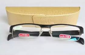 Agar kacamata baca sesuai dengan kebutuhan penggunanya, maka sangat dianjurkan untuk membeli kacamata baca di toko optik. Kacamata Baca Plus Merk Model Dan Harga Terbaru 2021 Bestmagz