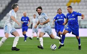 Matteo bassetti vi ricorda la partita del cuore martedì sera su #canale5 #domenicalive Partita Del Cuore 2021 Pirlo Contro Allegri Tra Women E Cantanti La Gazzetta Dello Sport