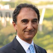 Il centrodestra vince in 16 capoluoghi. Cadono le “roccaforti rosse”