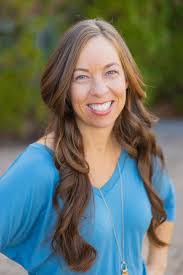 Jennifer Izzi's Instagram, Twitter & Facebook