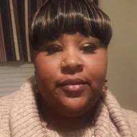 Daphne Lundy's Instagram, Twitter & Facebook