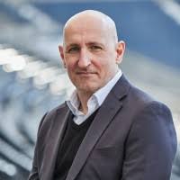 1200+ profilů „Eckl“