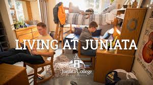 Gonzaga university dorm room tour 2018 edition ✭ context ✭ this video says it all in the title. Living At Juniata College A Look At First Year Residence Halls Youtube