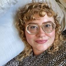 Noreen Wright's Instagram, Twitter & Facebook