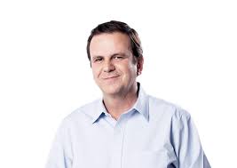 Prefeito do rio de janeiro, marido da cristine e pai do bernardo e da isabela. Eduardo Paes Nunca Teve Tanto Carioca Mandando No Brasil Veja Rio