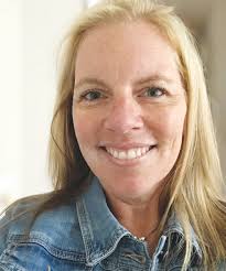 Abbie Mcgee's Instagram, Twitter & Facebook