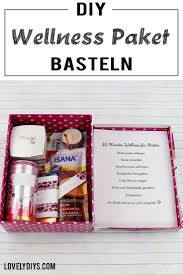 Diese entzückende karte ist 3x4 zoll und verfügt über ein lächelndes gesicht trägt eine gesichtsmaske mit dem text ich vermisse ihr. Diy Wellness Paket Basteln Schone Geschenkidee Fur Frauen Zum Muttertag Geb Basteln Diygiftideas Fr Diy Wellness Diy Holiday Gifts Creative Diy Gifts