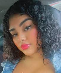 Yara Velasquez-Escobar Age ***-29