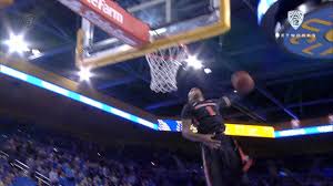 Payton is a jack of all trade player at oregon state where he can play any position 1 through 4 … he has been a statistical monster on the defensive end: Highlight Gary Payton Ii Windmill Dunk Seals Oregon State Win Over Ucla Youtube