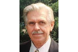 Anna Fitzner's Instagram, Twitter & Facebook