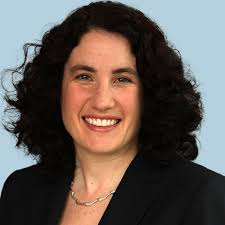 Lisa Bleier's Instagram, Twitter & Facebook