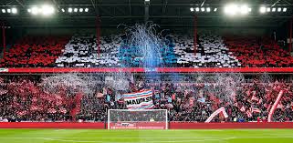 Shots psv had 27 shots, of which 15 were on target. Psv Nl Psv Paok Fc Ben Jij Bij Het Begin Van Een Nieuw Hoofdstuk