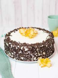 ananastorte mit haselnussboden mein naschgluck rezept ananas torte leckere torten ananastortchen