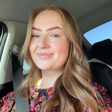 Who can help with yard cleanup in Lakeside?