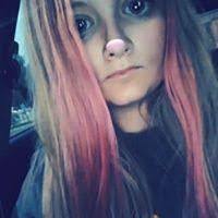 Kacie Eaton's Instagram, Twitter & Facebook