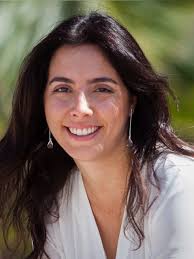 Julia Rezende Movies and Shows