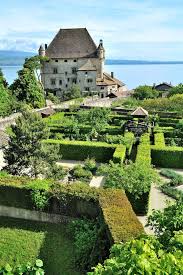 Les Plus Beauxjardins De France Comptent 4 Nouveaux Membres Les Plus Beaux Jardins Beaux Jardins Jardin Francais