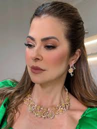 ALERTA DA REPOSIÇÃO MAIS AGUARDADA: brincos conceito da Família Cristal