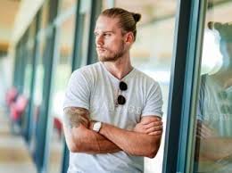 Rúrik last name gíslason nationality iceland date of birth 25 february 1988 age 32 country of birth iceland place of birth reykjavík position attacker height 184 cm weight 74 kg foot right. Mixed Zone Islands Gislason Beendet Mit 32 Seine Fussballkarriere News Fussballdaten