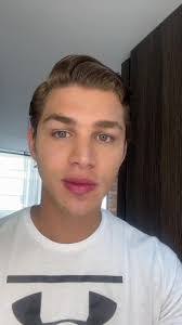 Daniel Negrete's Instagram, Twitter & Facebook