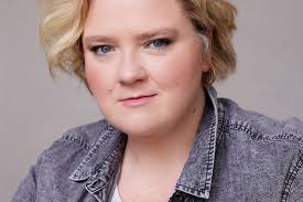 Cinq questions à Debbie Lynch-White, comédienne