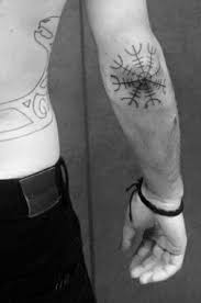 Aegishjalmur Tattoo Rune Aegishjalmur