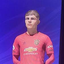 High quality #easports #fifa21 #starheads , kits, tips, stadiums and other cool stuff #fifacareermode related. Fifacmtips On Twitter Florentino Romario Baro Nuno Tavares Tomas Tavares
