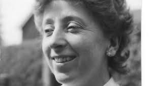 Obituary: Eva Richards, 1918