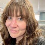 Amanda Isenhower's Instagram, Twitter & Facebook