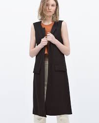 A porter ouvert ou fermé. ÙƒØ¨ÙŠØ± Ø¨Ø´ÙƒÙ„ Ø³ÙŠØ¦ Ø§Ø¦ØªÙ…Ø§Ù† Gilet Long Sans Manche Femme Zara Cabuildingbridges Org