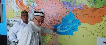 Başkenti urumçi, nüfusu 2010'da yapılan resmi araştırmalara göre 21.813.334'dür. Dogu Turkistan Da Cin Zulmu Ve Turkiyenin Duyarsizligi Bayrak Yayincilik