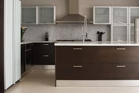 8 Trendy Two Toned Kitchens Kitchen Cabinets Modern Kitchen New Kitchen Cabinets