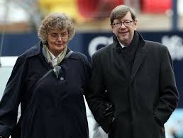 Ivy And Barry Jane Freeman And Mike Grady At Funeral Of Kathy Staff Nora Batty Nora Batty Is My Idol Summer Wines British Comedy Holmfirth