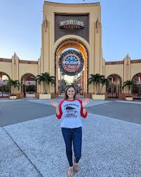 Holiday Information At Universal Orlando Resort In 2020 Universal Orlando Universal Orlando Resort Orlando