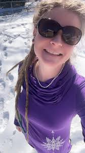 Been looking for this cake for a long time, and finally got the recipe! The  frosting is unreal. .... I sent it to whoever sent it Hi 🥞😍😍 Full recipe  👇 💬.