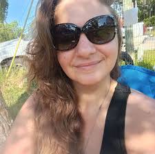 🚨Burglary Alert🚨 Smoke and Soul in Eastpoint, FL was broken into  Saturday, February 15 @ about 3:45 AM. The weekend prior (Sunday, February  9 @ about 4:55 AM), a person was observed