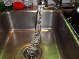 Wentz suggests also removing the aerator from the faucet head to flush out any sediment that may have built up in the pipes. How To Install A Kitchen Faucet Aerator Save Money With Swivel Faucet Aerators Dengarden