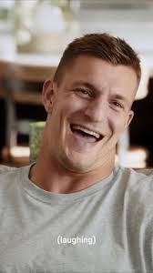 Outtakes are the best takes @tombrady @tmobile #blooperreel #SBLV #ad