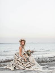 See more ideas about headshots, headshots women, headshot poses. Arabian Wedding Inspiration From Yas Island Junebug Weddings