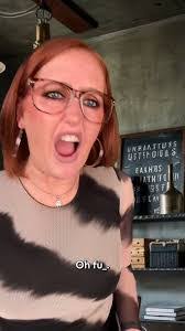 Sonia Cunningham's Instagram, Twitter & Facebook