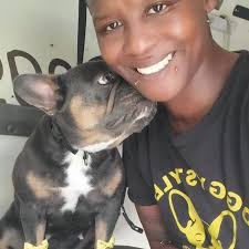 Jada Owusu's Instagram, Twitter & Facebook