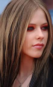 Avril Lavigne is the latest artist to join the lineup for the Rock & Roll  Hall of Fame induction ceremony.