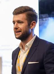 Unternehmen in Handschellen?": Die NIS2-Richtlinie und ihre Auswirkungen  auf die Wirtschaft